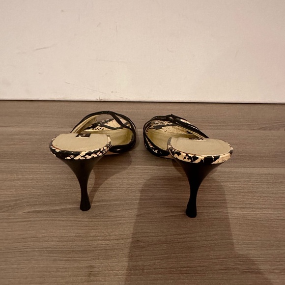 Beverly Feldman vintage snakeskin print open toed heels - Picture 3 of 4